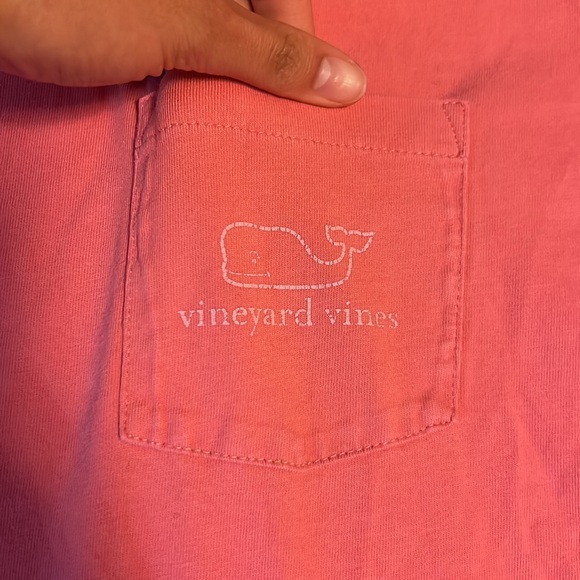 Salmon vineyard vines tee - Picture 3 of 5